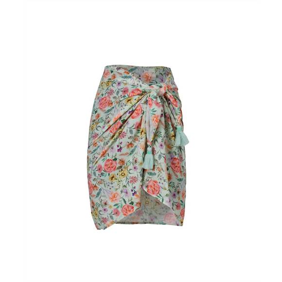 NEW PQ SWIM floral prints sarong in minty green - Picture 3 of 3